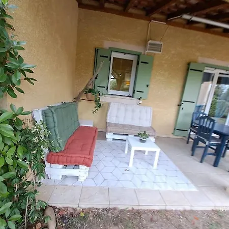 La Maison Des Explorateurs